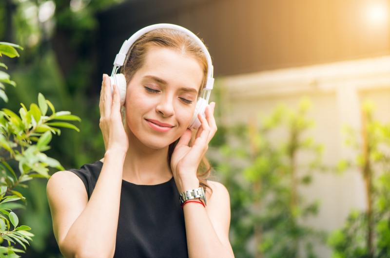 How Music Relieves Stress and Depression